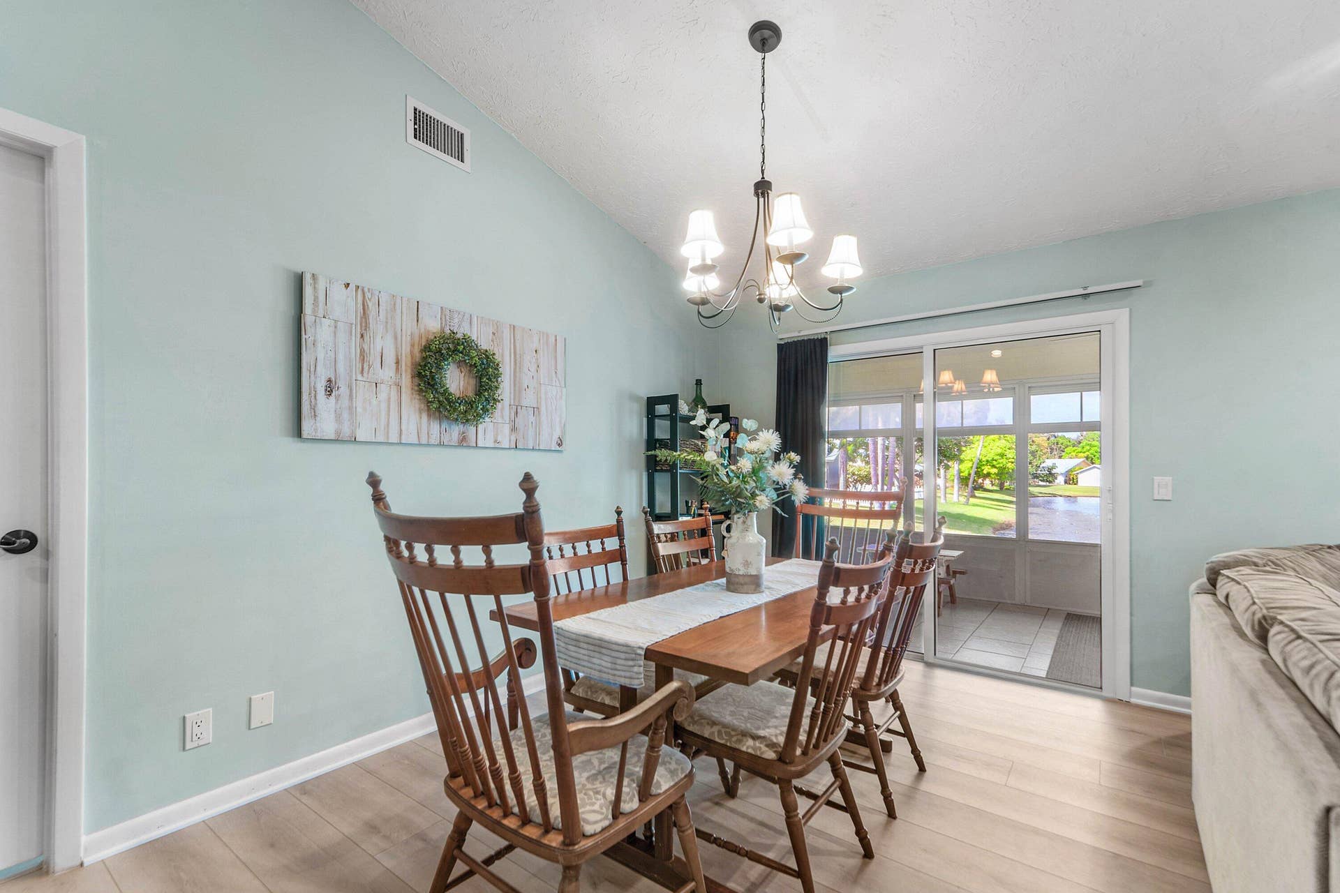 4141 SE Peppertree Street, Stuart, FL 34997 009-4141SoutheastPeppertreeStreet-Stuart