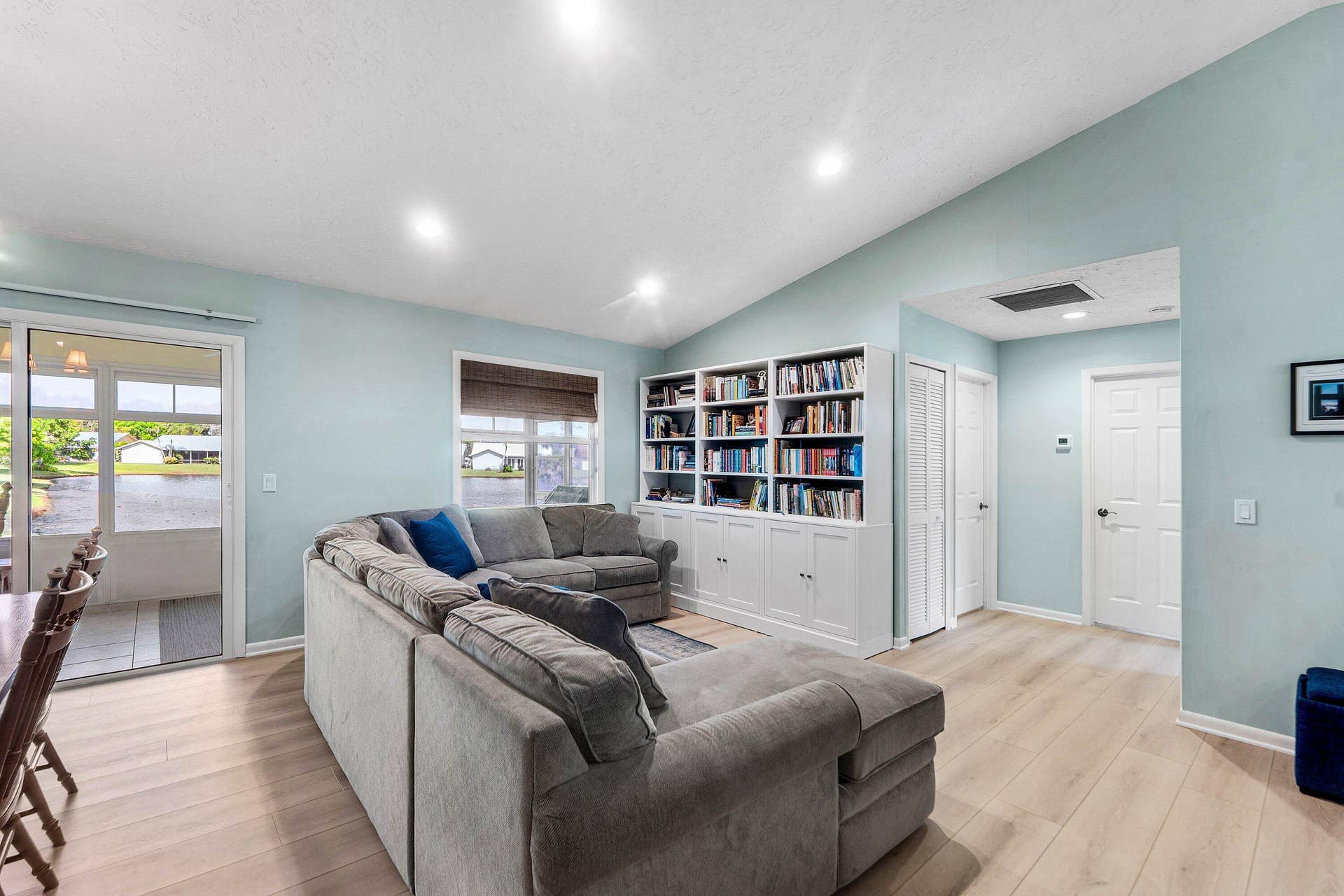 4141 SE Peppertree Street, Stuart, FL 34997 008-4141SoutheastPeppertreeStreet-Stuart