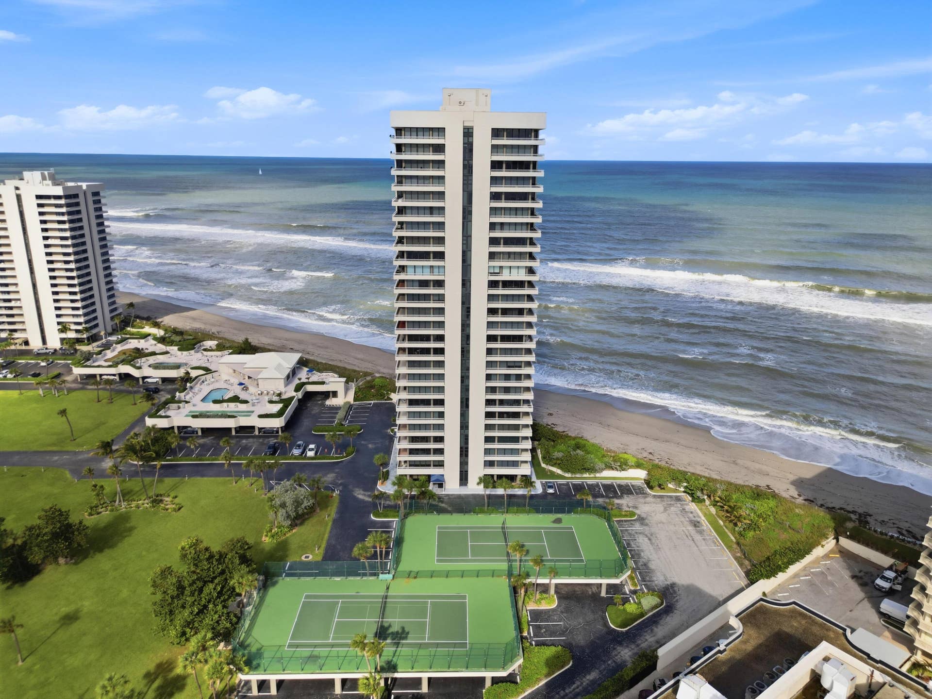 5510 N OCEAN Drive, #6B, Singer Island, FL 33404 aerial