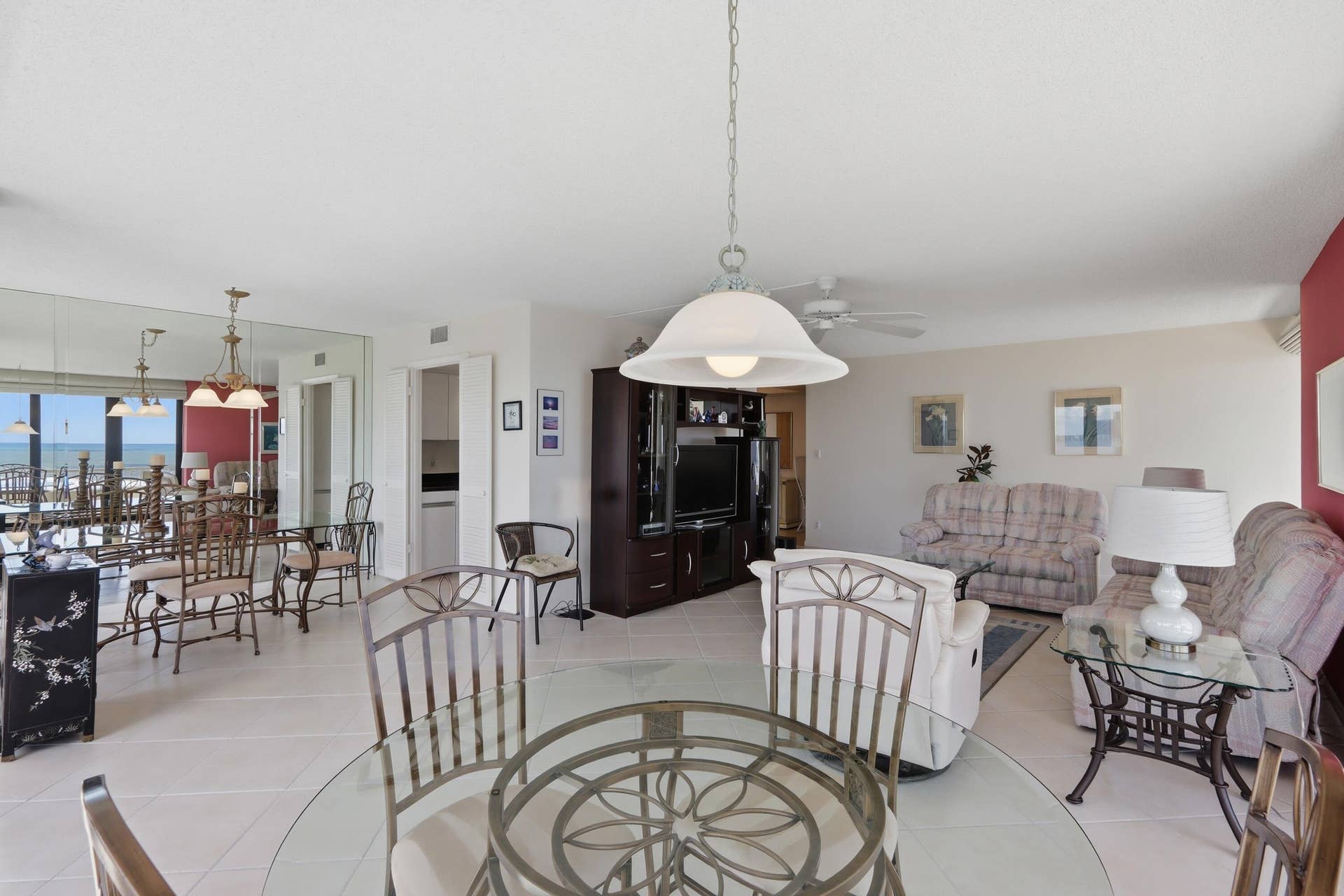 5510 N OCEAN Drive, #6B, Singer Island, FL 33404 great room & dining area