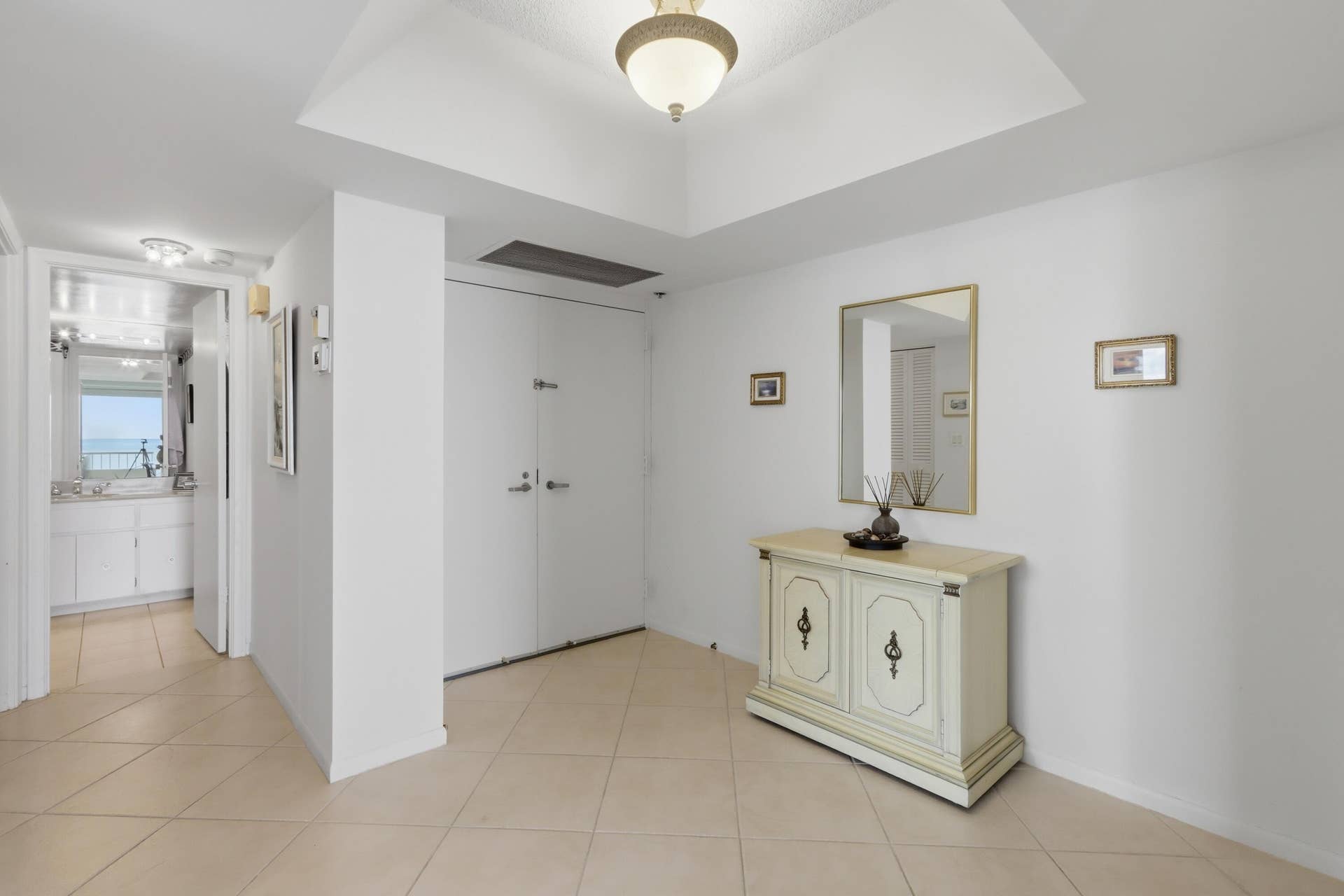5510 N OCEAN Drive, #6B, Singer Island, FL 33404 Double door entry