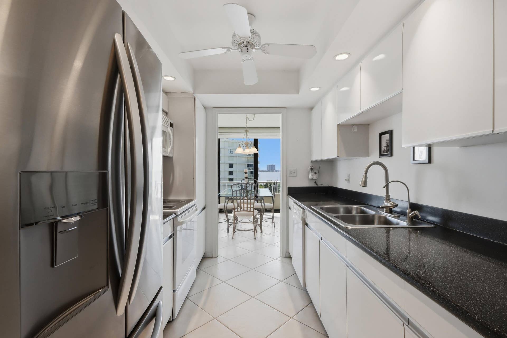 5510 N OCEAN Drive, #6B, Singer Island, FL 33404 kitchen