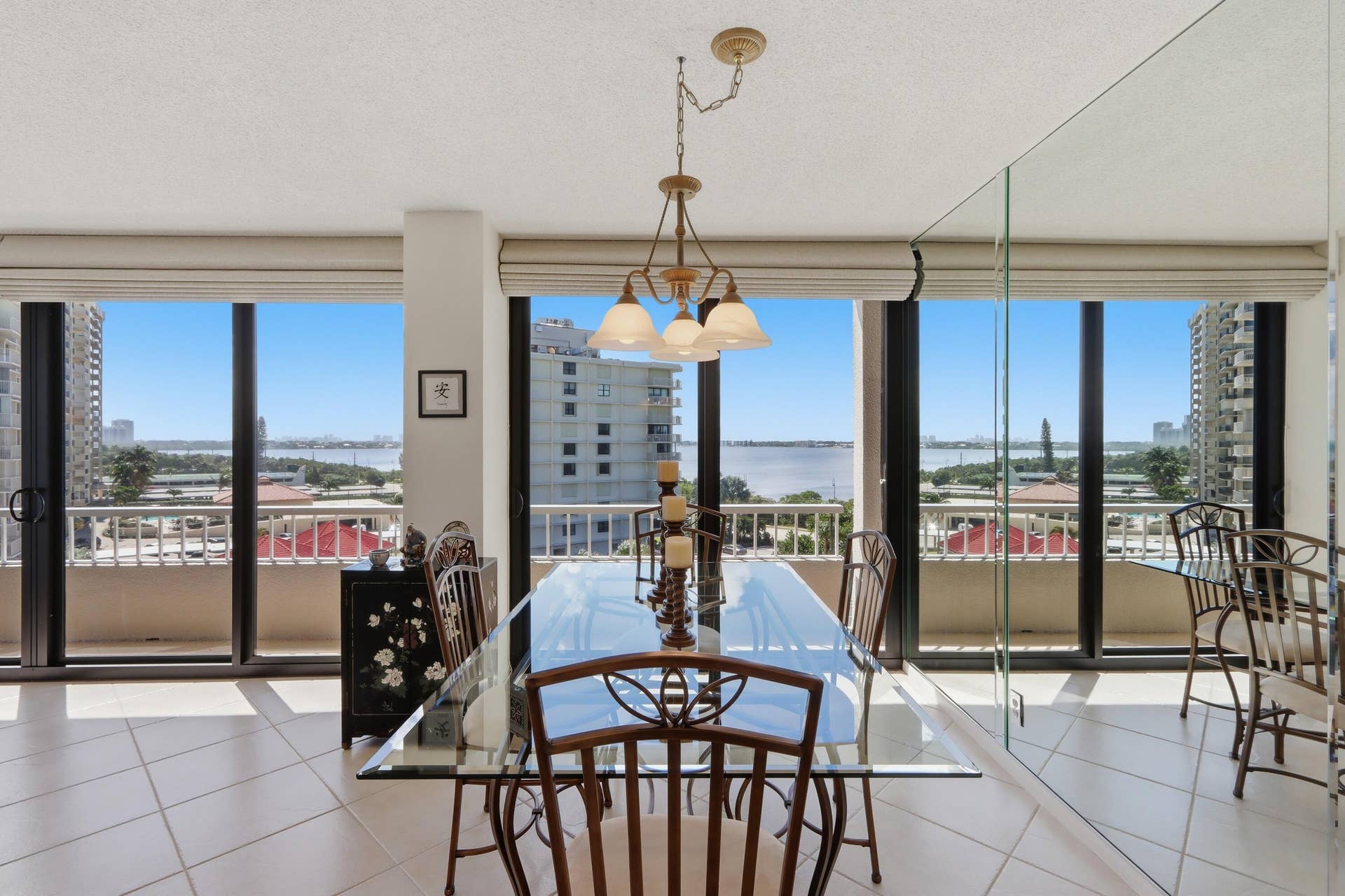 5510 N OCEAN Drive, #6B, Singer Island, FL 33404 dining aea