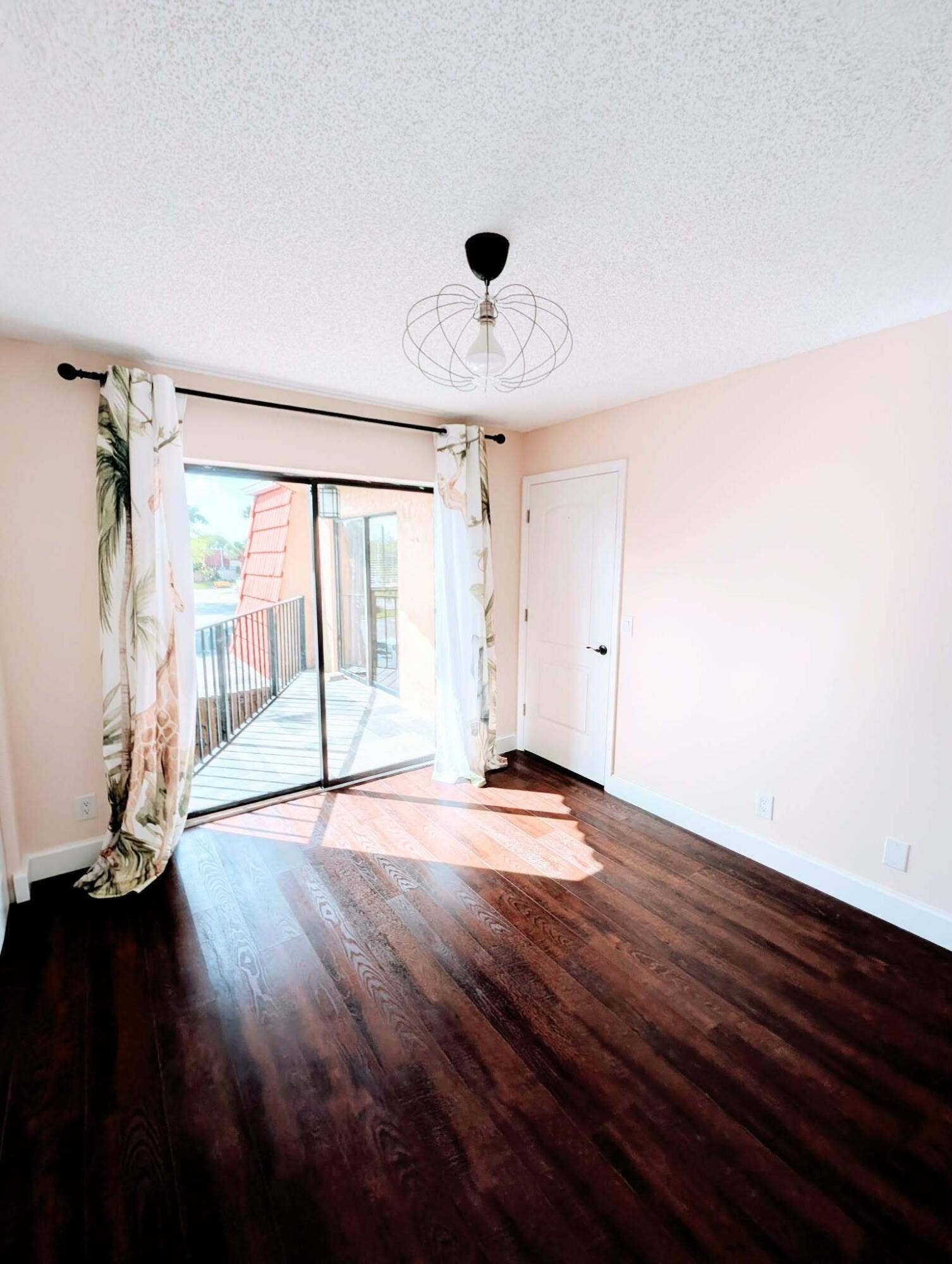 8377 TRENT Court, #C, Boca Raton, FL 33433 8a706cff-ed0e-40e1-a218-2e9005352128