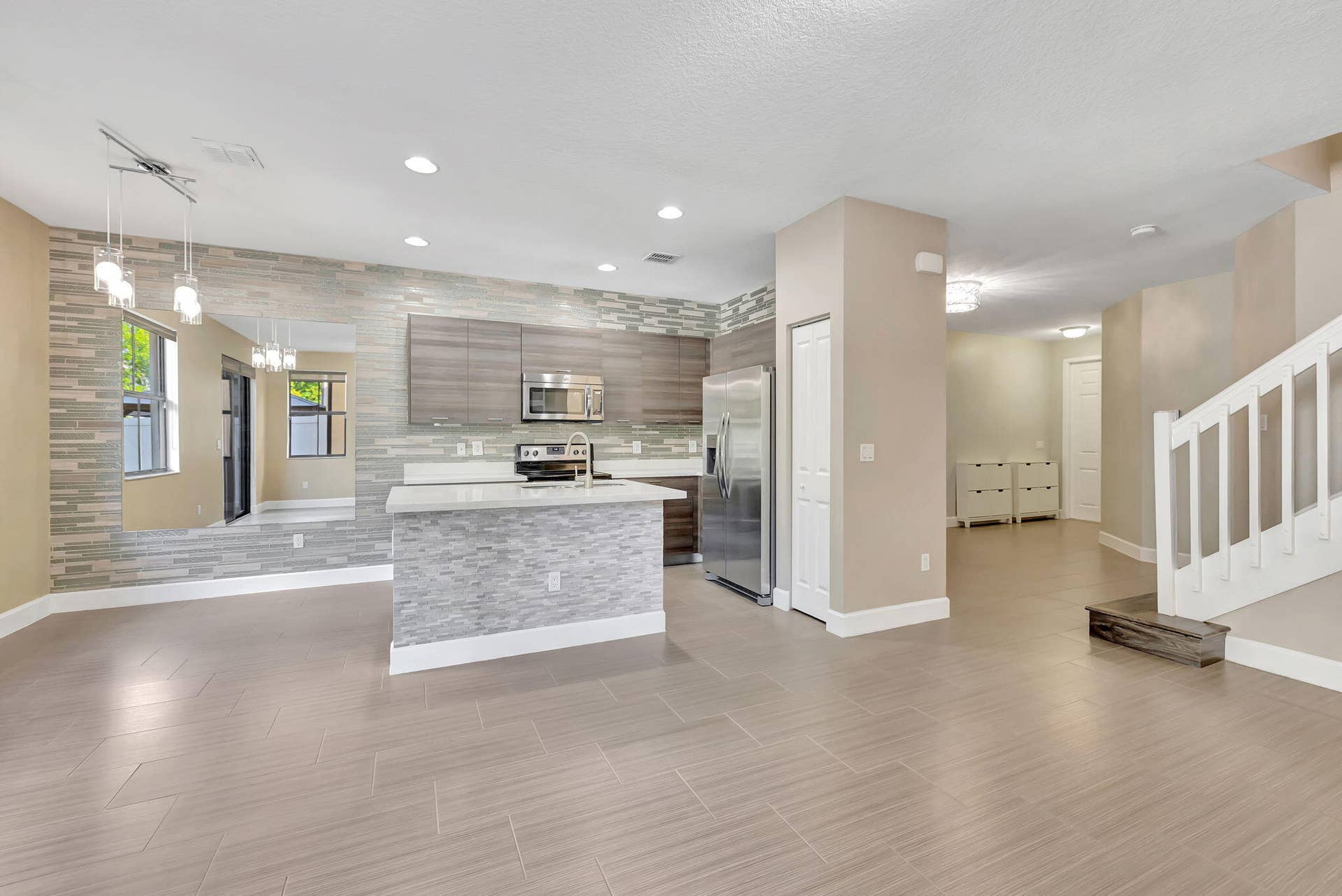 4729 NW 59th Street, Tamarac, FL 33319 10-web-or-mls-3W7A0476