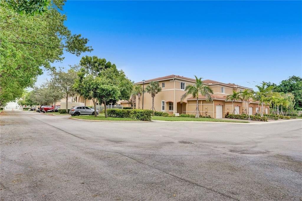 4908 NW 30th Avenue, Fort Lauderdale, FL 33309 Photo 22