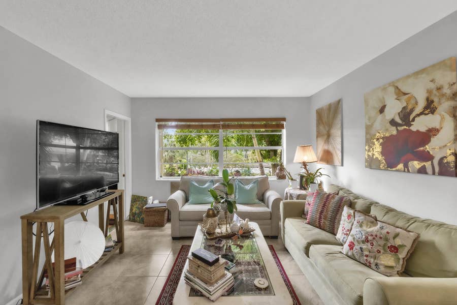 Property photo for 5141 W OAKLAND PARK Boulevard, #208, Lauderdale Lakes, FL