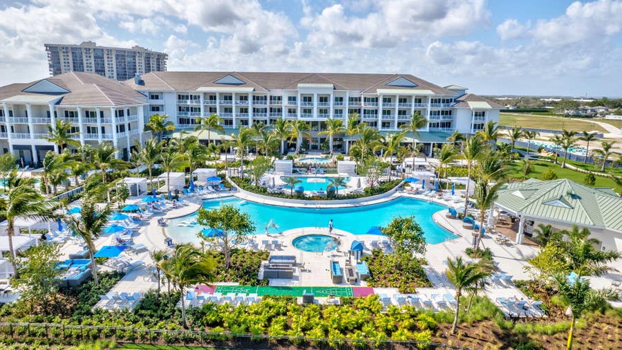 Property photo for 2000 Presidential Way, #902, West Palm Beach, FL