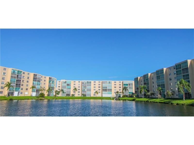 431 SE 3 Street, #205, Dania Beach, FL 33004