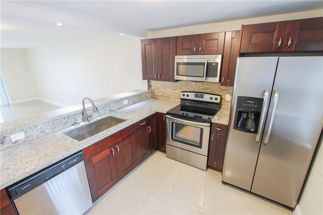 431 SE 3 Street, #205, Dania Beach, FL 33004