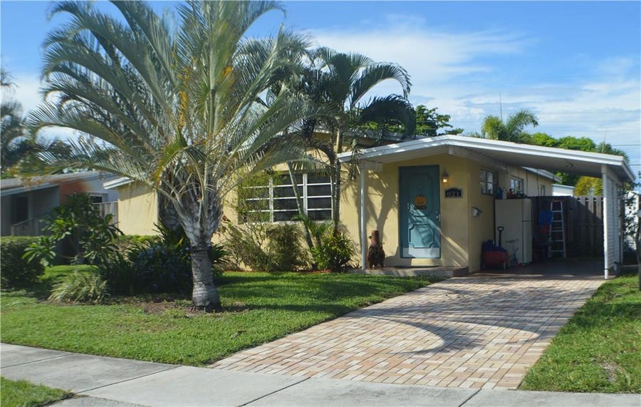 Property photo for 821 NE 58th Street, Oakland Park, FL