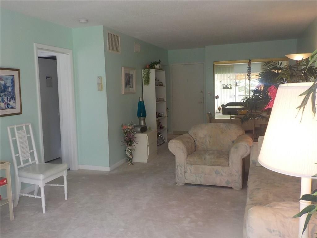 3125 Oakland Shores Drive, #B204, Oakland Park, FL 33309