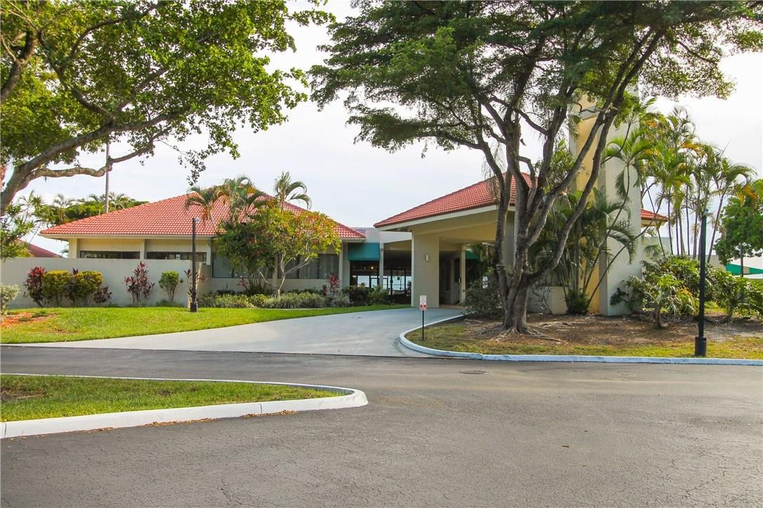 111 Lake Emerald Drive, #308, Oakland Park, FL 33309 111 Lake Emerald Drive, #308, Oakland Park, FL 33309