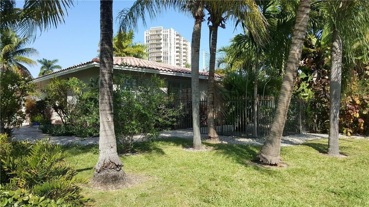 Fort Lauderdale, FL 33308 Photo 1