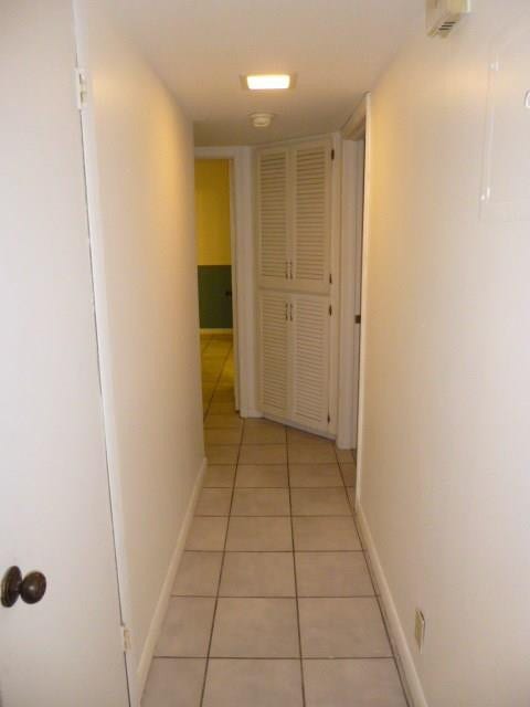 3105 Oakland Shores Drive, #J-101, Oakland Park, FL 33309