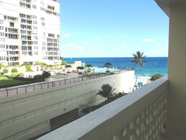4250 Galt Ocean Drive, #4J, Fort Lauderdale, FL 33308
