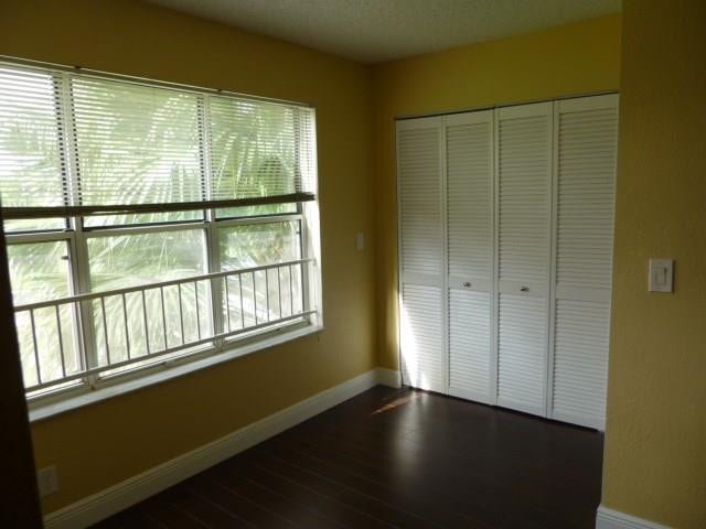 3390 Pinewalk Drive, #1025, Margate, FL 33063 3390 Pinewalk Drive, #1025, Margate, FL 33063