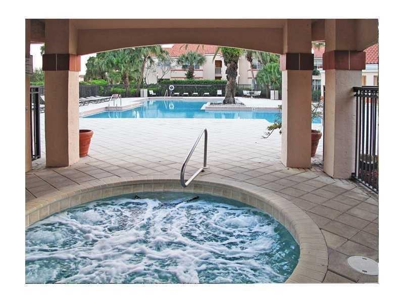 3390 Pinewalk Drive, #1025, Margate, FL 33063 3390 Pinewalk Drive, #1025, Margate, FL 33063