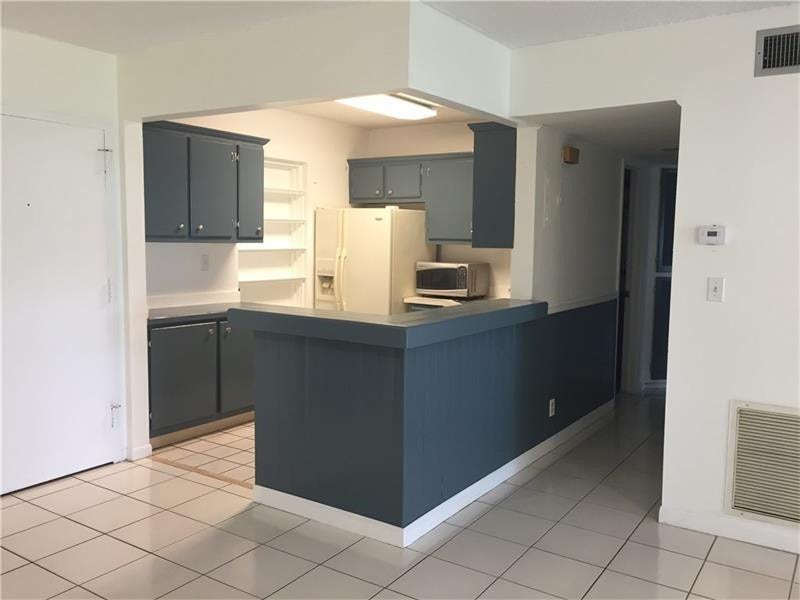 Property photo for 3105 Oakland Shores Drive, #J106, Oakland Park, FL