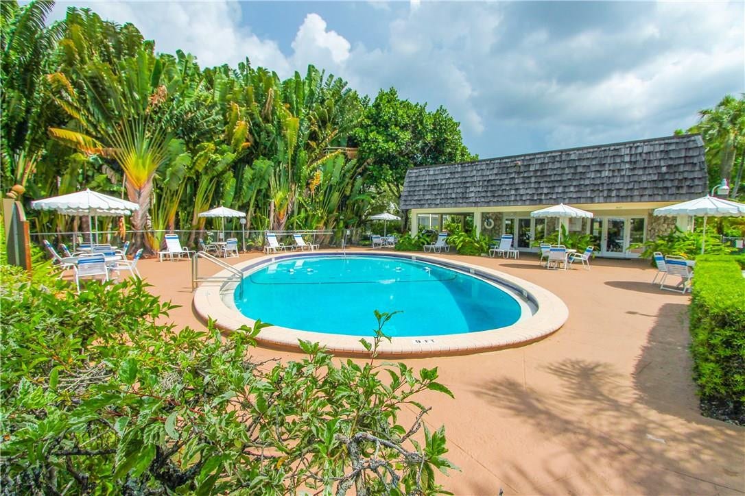 3115 Oakland Shores Drive, #E109, Oakland Park, FL 33309 3115 Oakland Shores Drive, #E109, Oakland Park, FL 33309
