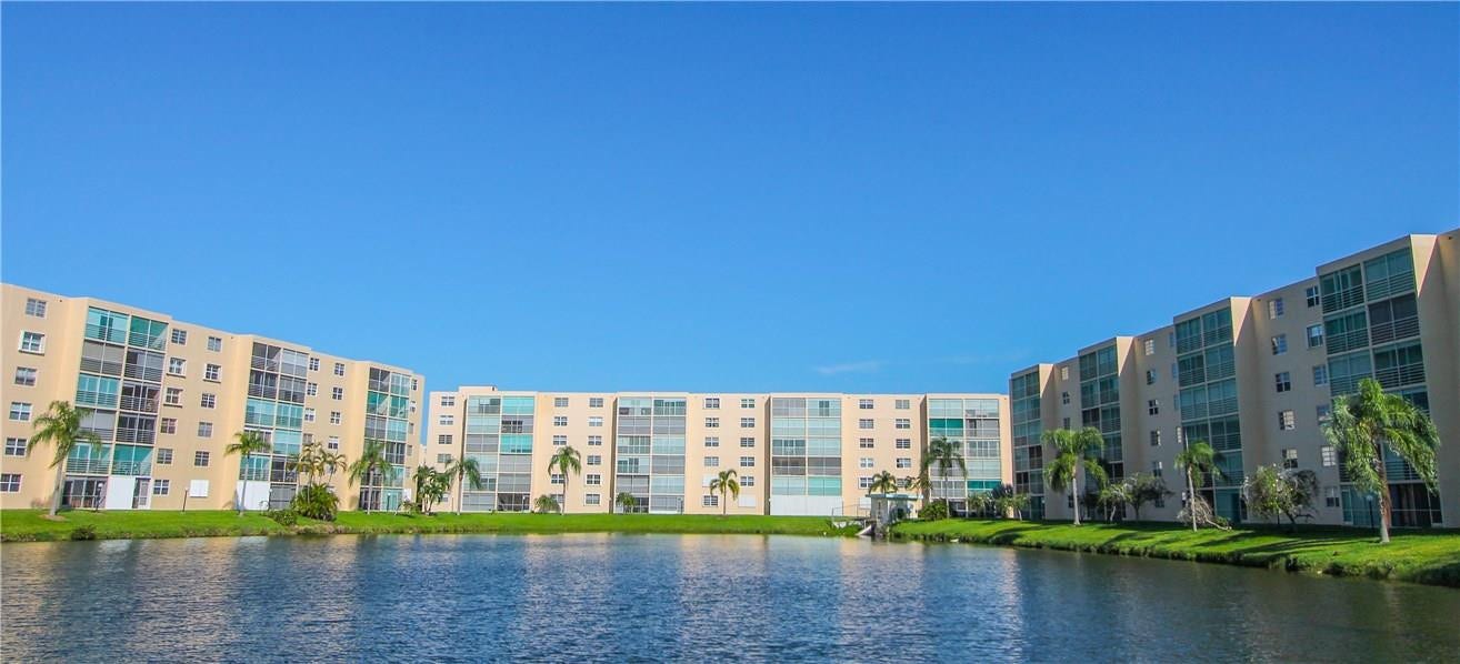 101 SE 3rd Avenue, #302, Dania Beach, FL 33004 101 SE 3rd Avenue, #302, Dania Beach, FL 33004