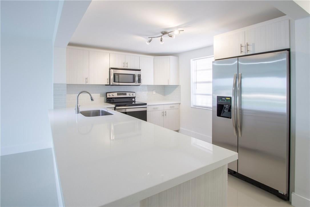 321 SE 3rd Street, #603, Dania Beach, FL 33004 321 SE 3rd Street, #603, Dania Beach, FL 33004