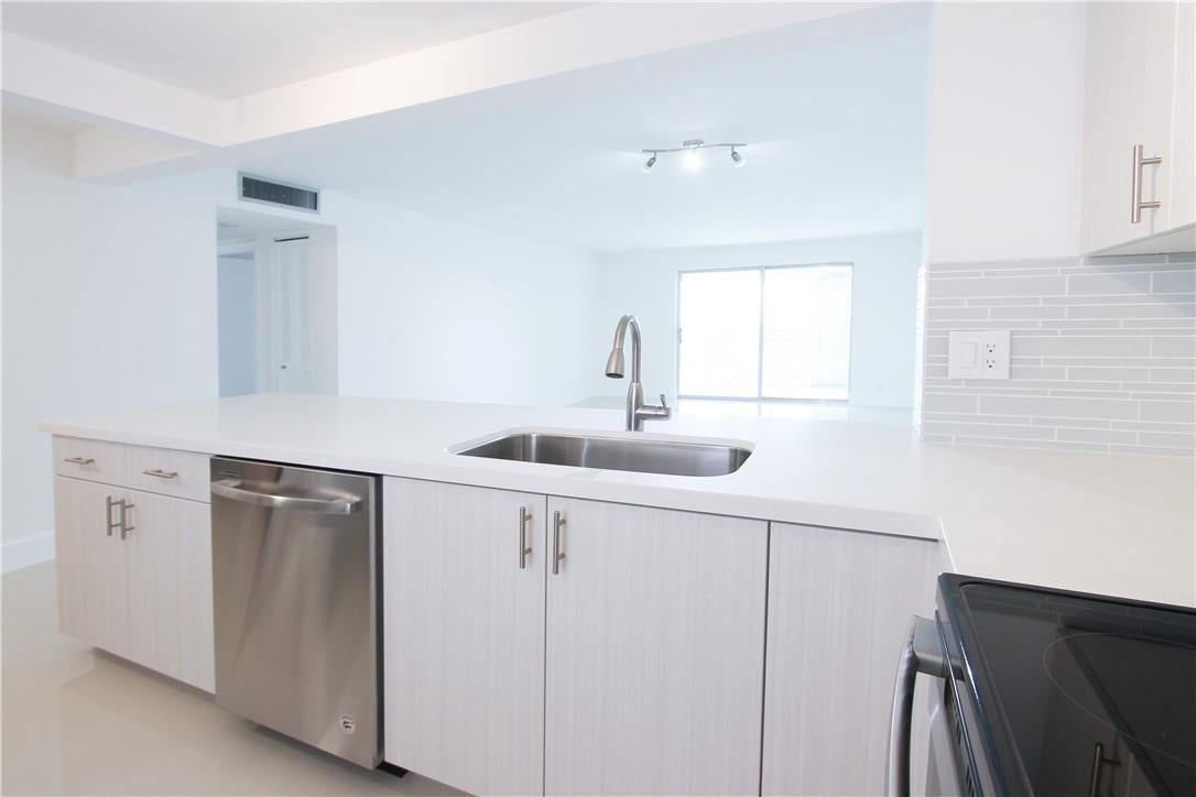 321 SE 3rd Street, #603, Dania Beach, FL 33004 321 SE 3rd Street, #603, Dania Beach, FL 33004