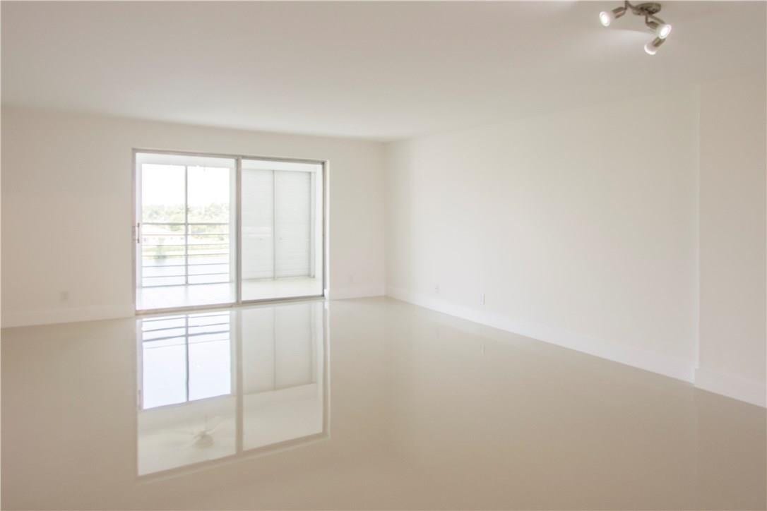 321 SE 3rd Street, #603, Dania Beach, FL 33004 321 SE 3rd Street, #603, Dania Beach, FL 33004