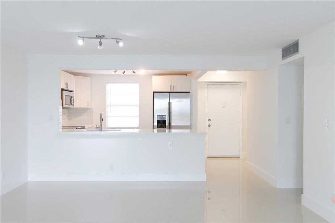 321 SE 3rd Street, #603, Dania Beach, FL 33004 321 SE 3rd Street, #603, Dania Beach, FL 33004
