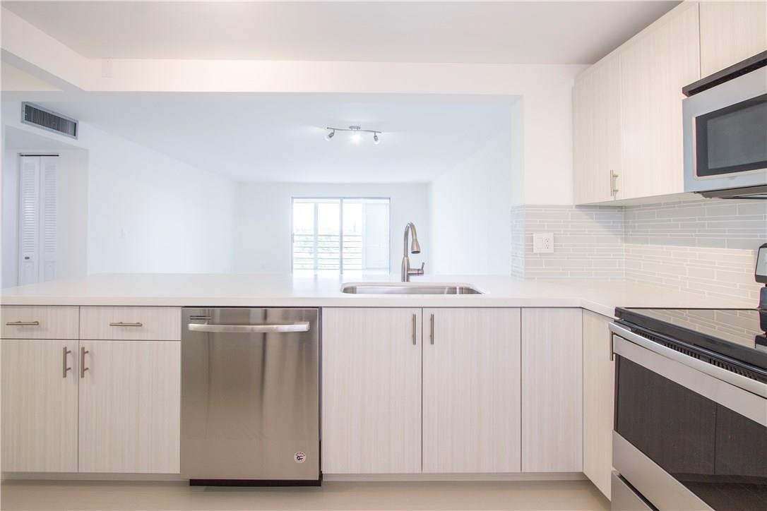 321 SE 3rd Street, #603, Dania Beach, FL 33004 321 SE 3rd Street, #603, Dania Beach, FL 33004