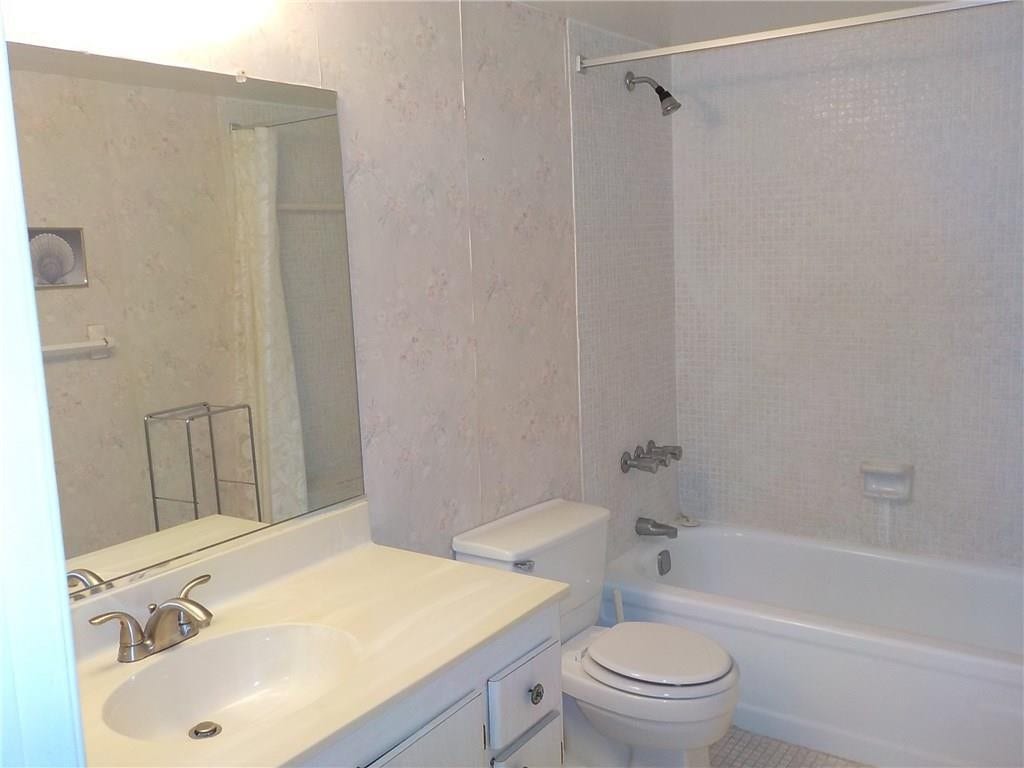 3101 Oakland Shores Drive, #H-106, Oakland Park, FL 33309 3101 Oakland Shores Drive, #H-106, Oakland Park, FL 33309