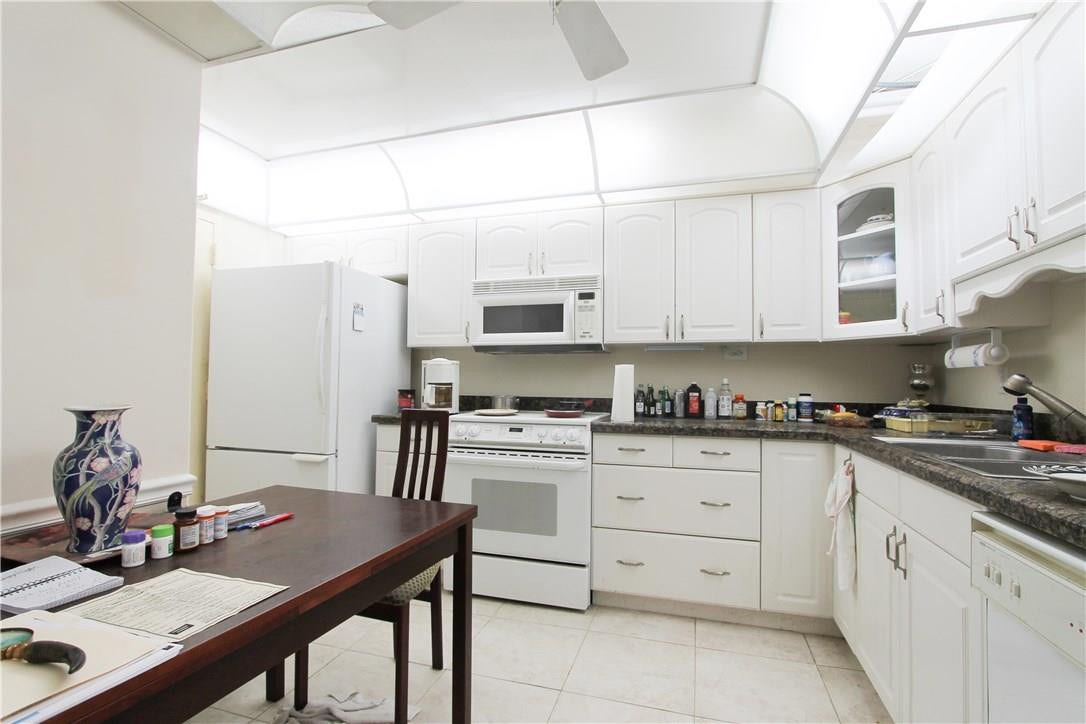 3500 Galt Ocean Drive, #903, Fort Lauderdale, FL 33308