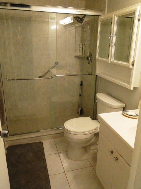 4250 Galt Ocean Drive, #4E, Fort Lauderdale, FL 33308