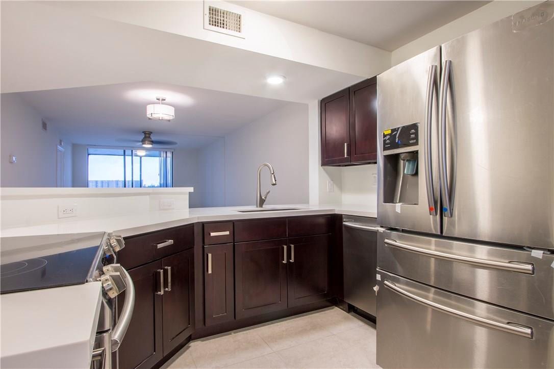 116 Lake Emerald Drive, #210, Oakland Park, FL 33309 116 Lake Emerald Drive, #210, Oakland Park, FL 33309