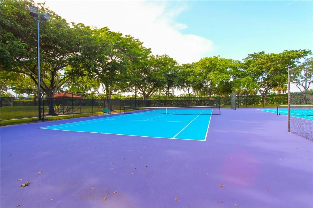116 Lake Emerald Drive, #210, Oakland Park, FL 33309 116 Lake Emerald Drive, #210, Oakland Park, FL 33309