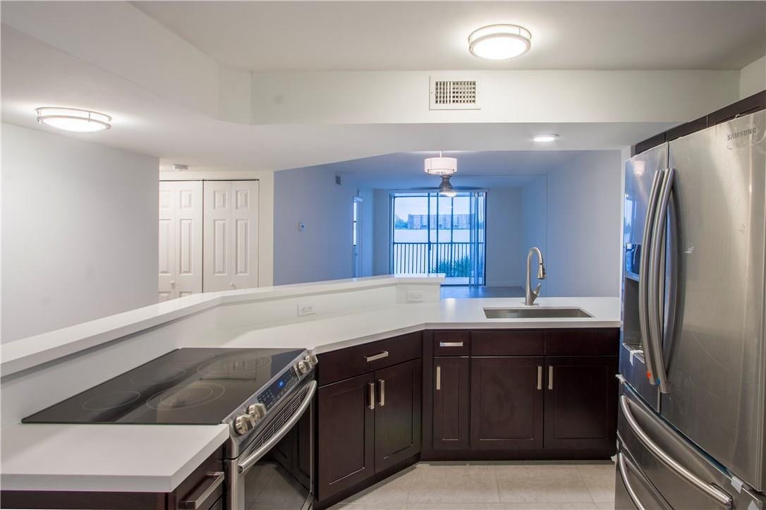 116 Lake Emerald Drive, #210, Oakland Park, FL 33309 116 Lake Emerald Drive, #210, Oakland Park, FL 33309
