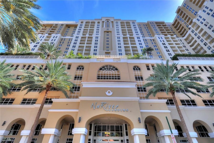 Property photo for 511 SE 5th Avenue, #2007, Fort Lauderdale, FL