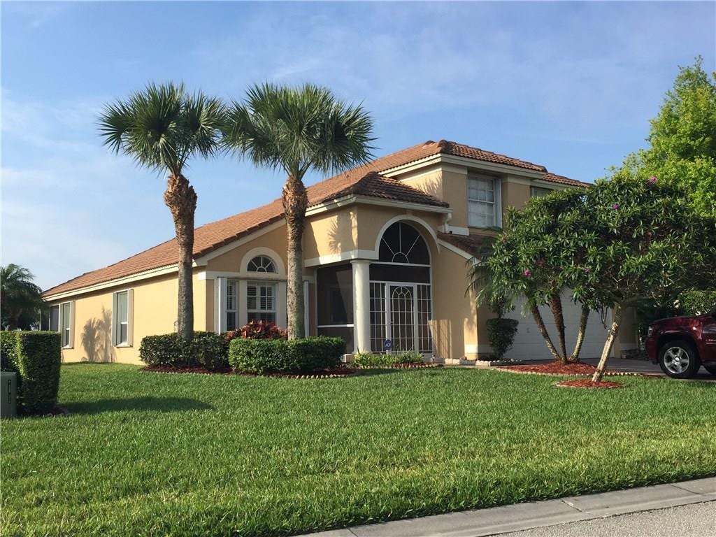 937 SE Westminster Place, Stuart, FL 34997 Photo 1