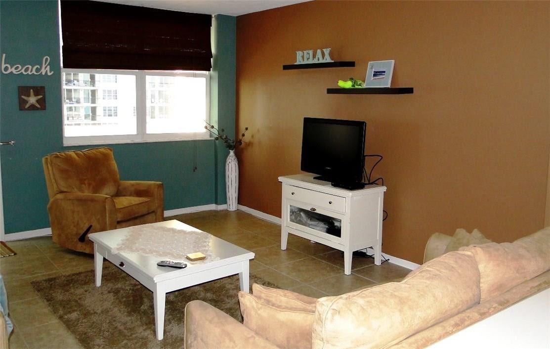 4250 Galt Ocean Drive, #5J, Fort Lauderdale, FL 33308