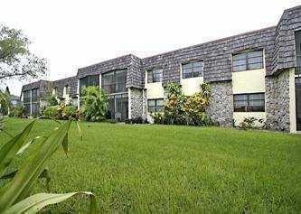 3105 Oakland Shores Drive, #J-203, Oakland Park, FL 33309