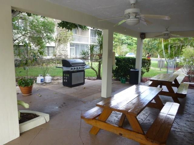 3105 Oakland Shores Drive, #J-203, Oakland Park, FL 33309