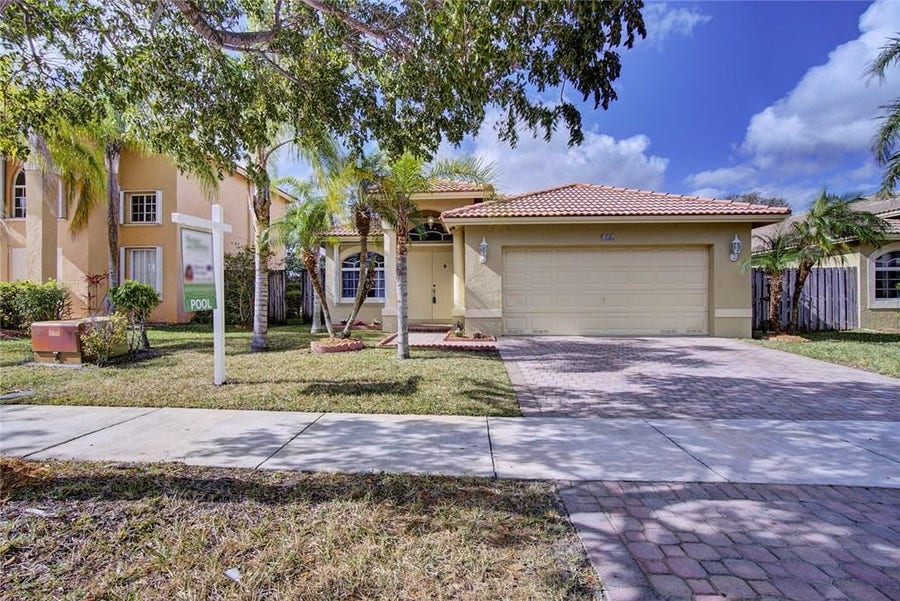 Property photo for 184 SW 206th Avenue, Pembroke Pines, FL