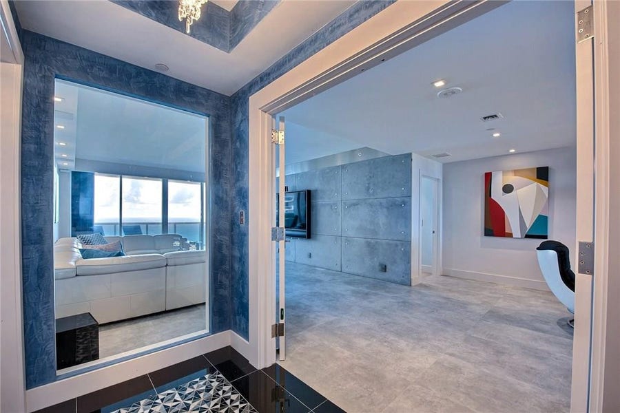 Property photo for 3100 N Ocean Boulevard, #1002, Fort Lauderdale, FL