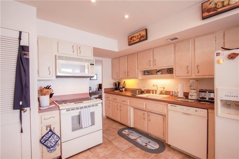 3430 Galt Ocean Drive, #606, Fort Lauderdale, FL 33308
