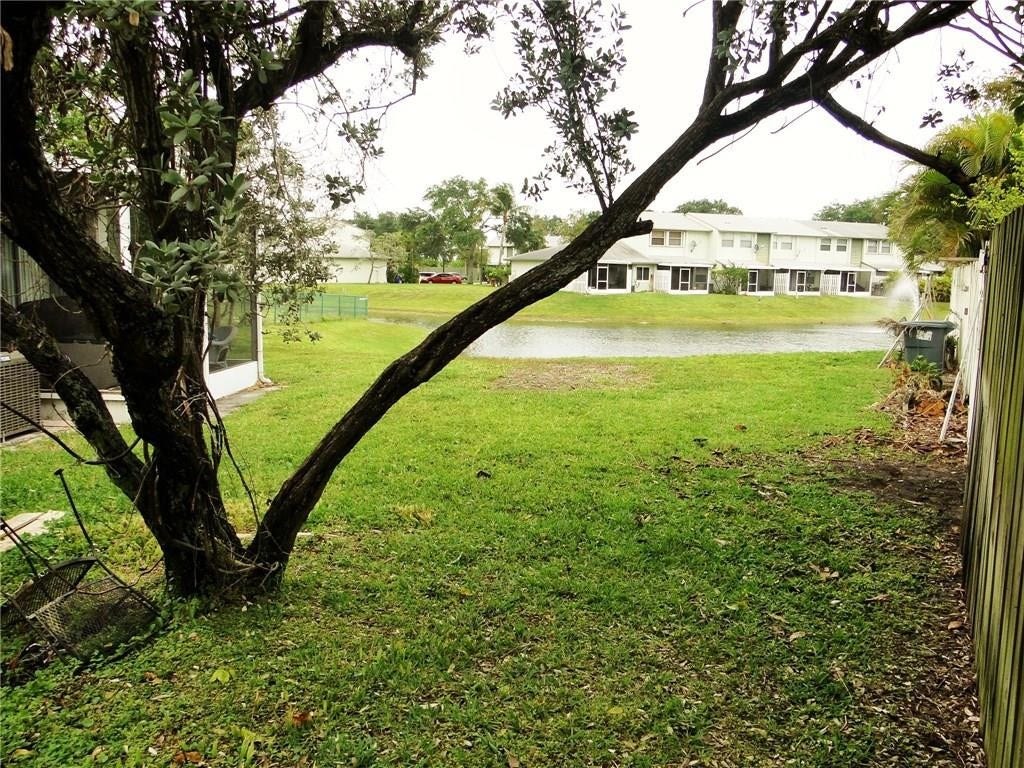897 Crystal Lake Drive, #897, Pompano Beach, FL 33064 897 Crystal Lake Drive, #897, Pompano Beach, FL 33064