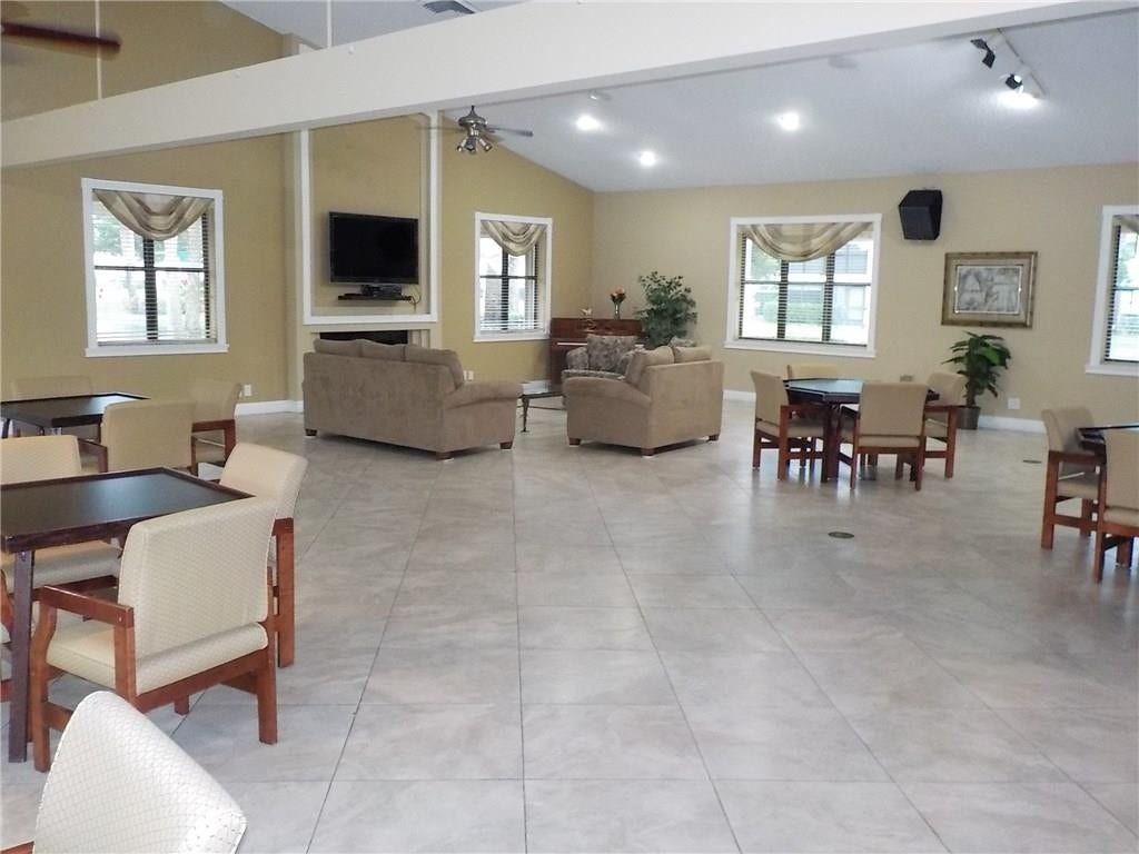 3328 Perimeter Drive, #3328, Greenacres, FL 33467