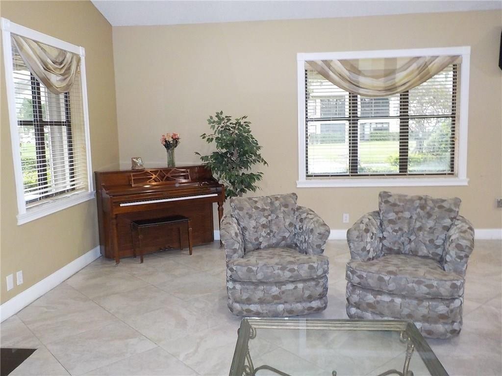3328 Perimeter Drive, #3328, Greenacres, FL 33467