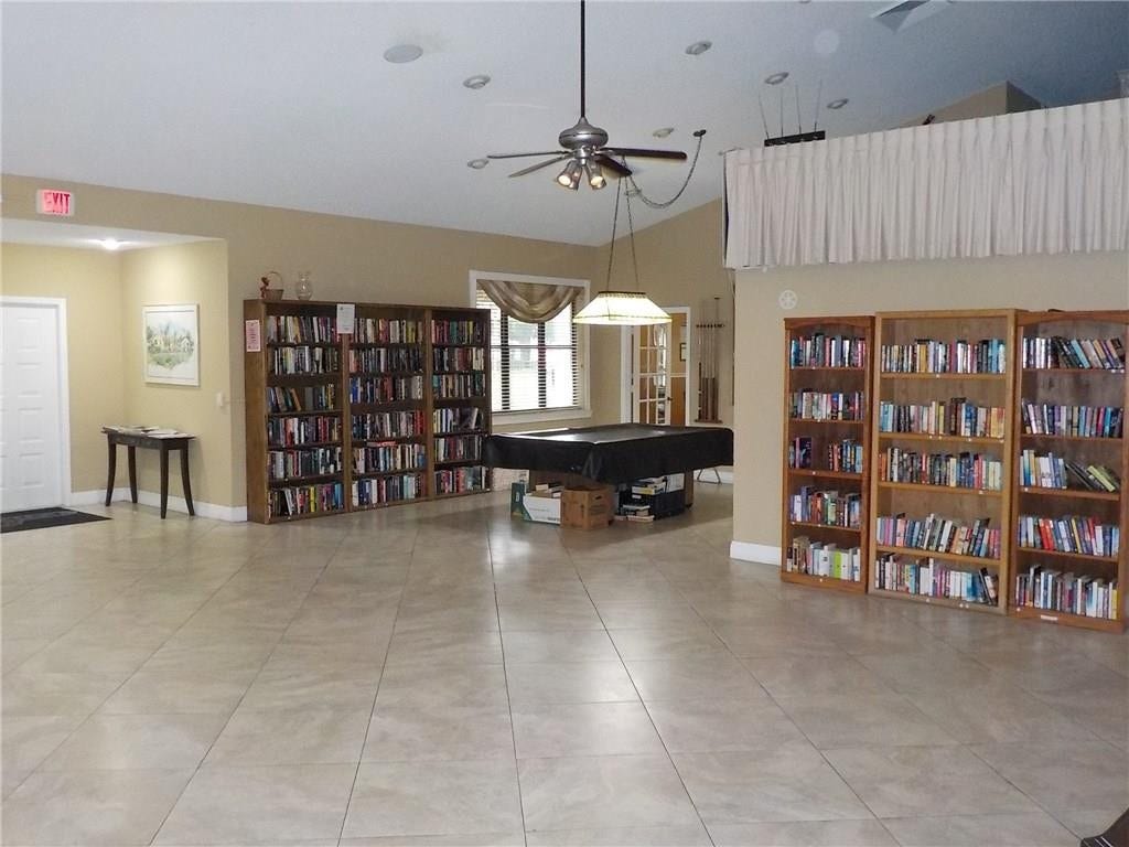 3328 Perimeter Drive, #3328, Greenacres, FL 33467