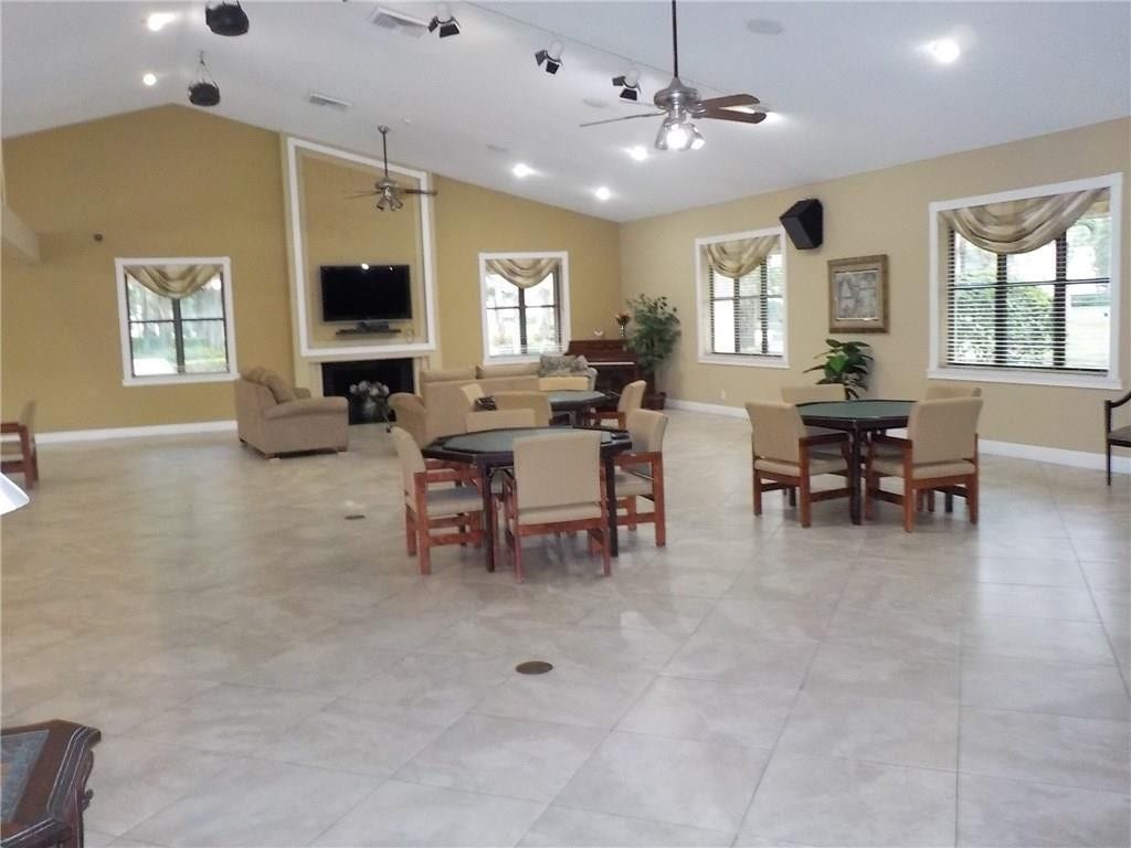 3328 Perimeter Drive, #3328, Greenacres, FL 33467