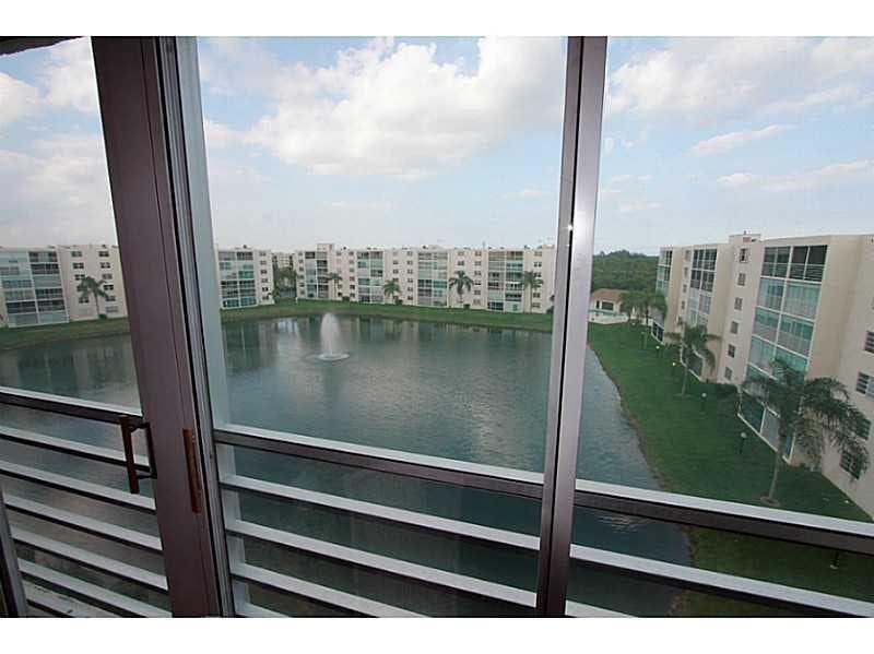 431 SE 3rd Street, #608, Dania Beach, FL 33004